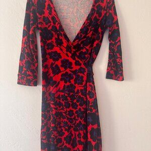 Diane von Furstenberg New Julian Two Red Blue & Black Floral Silk Wrap Dress